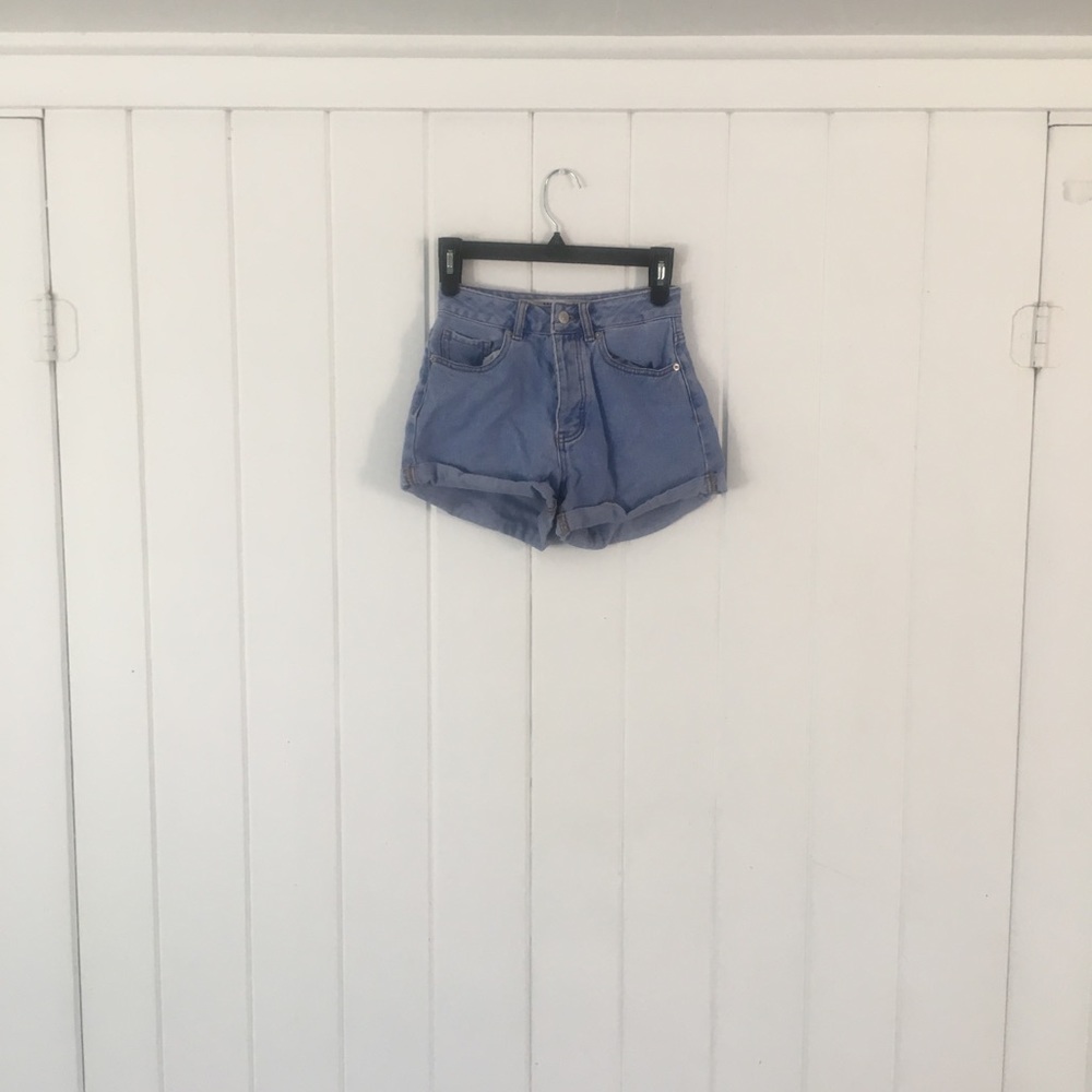 Brandy Melville denim shorts